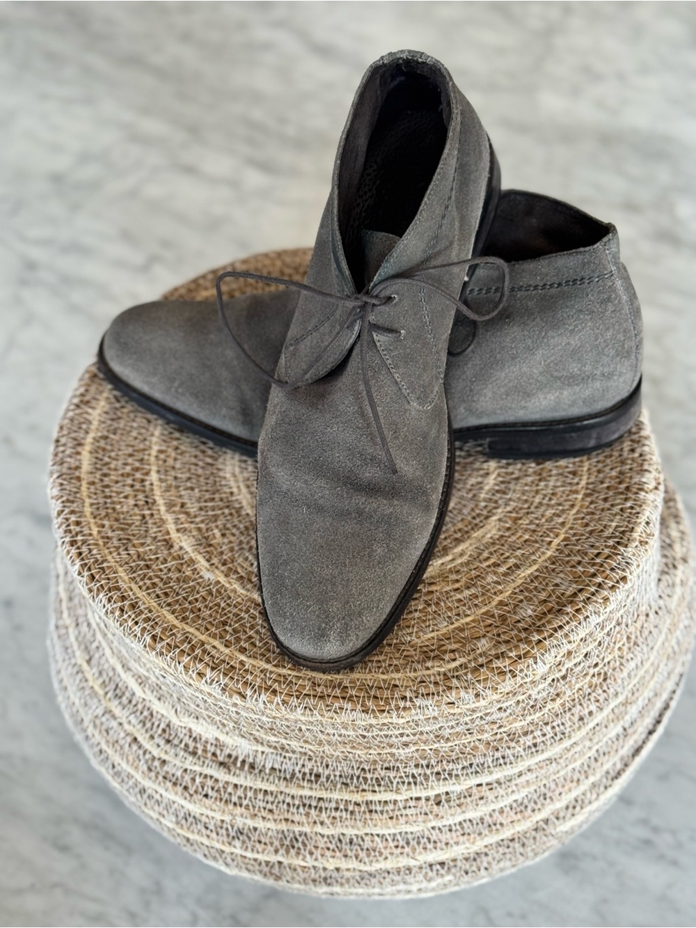 Banana Republic Men’s Gray Suede Chukka Boots Desert Boots Size 9